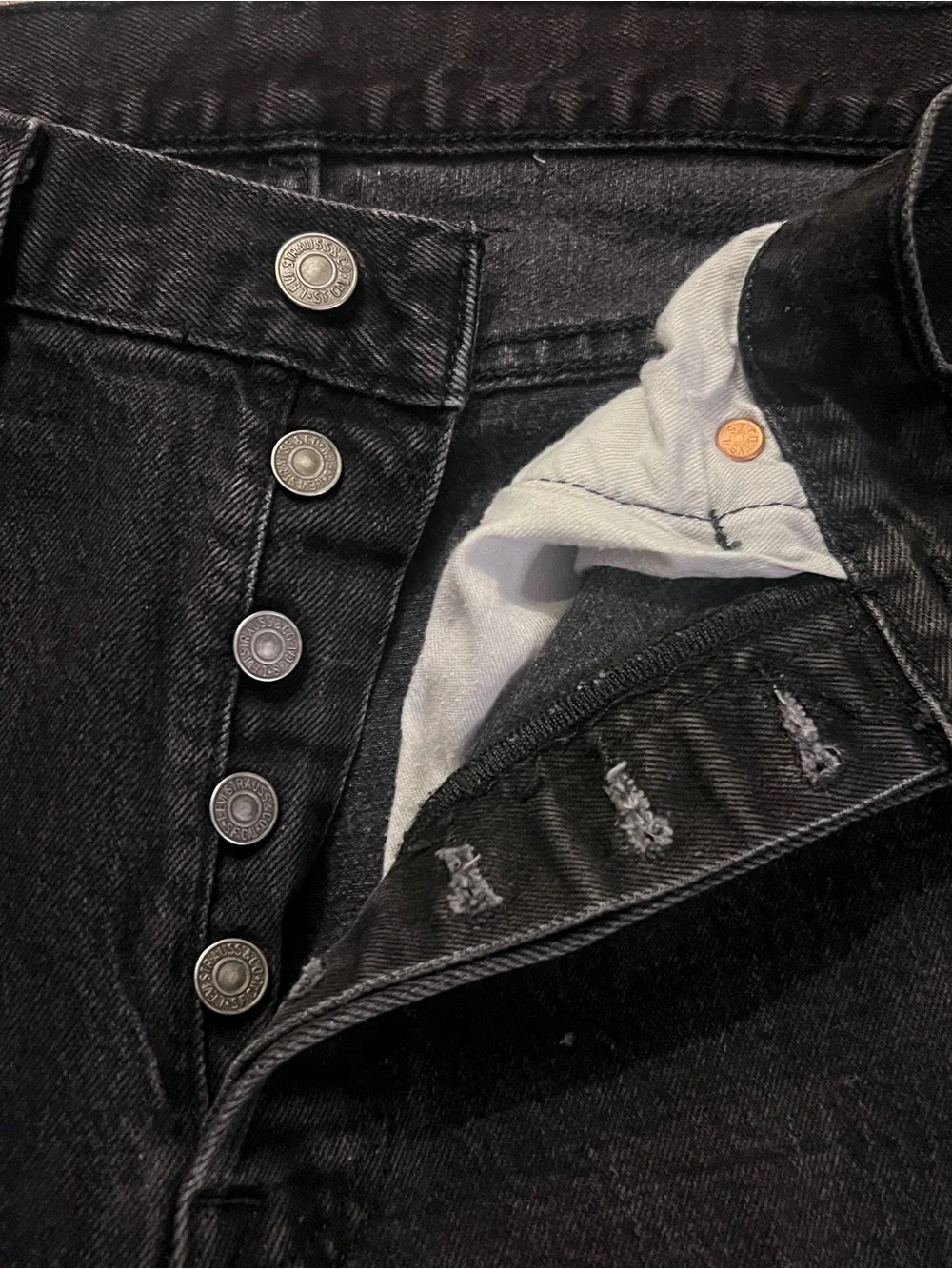 Levi's Men's 501 Black Button-Fly Jeans 32x29 (2018)